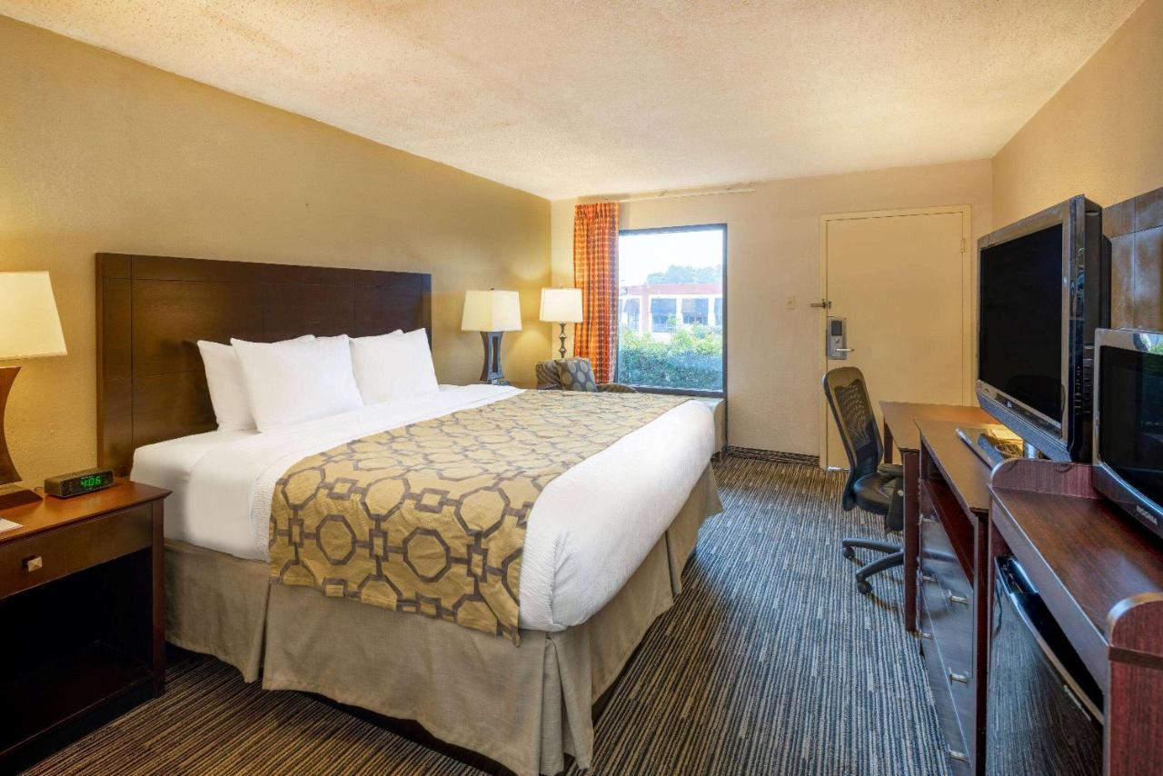 Baymont By Wyndham Columbus Ga Otel Dış mekan fotoğraf