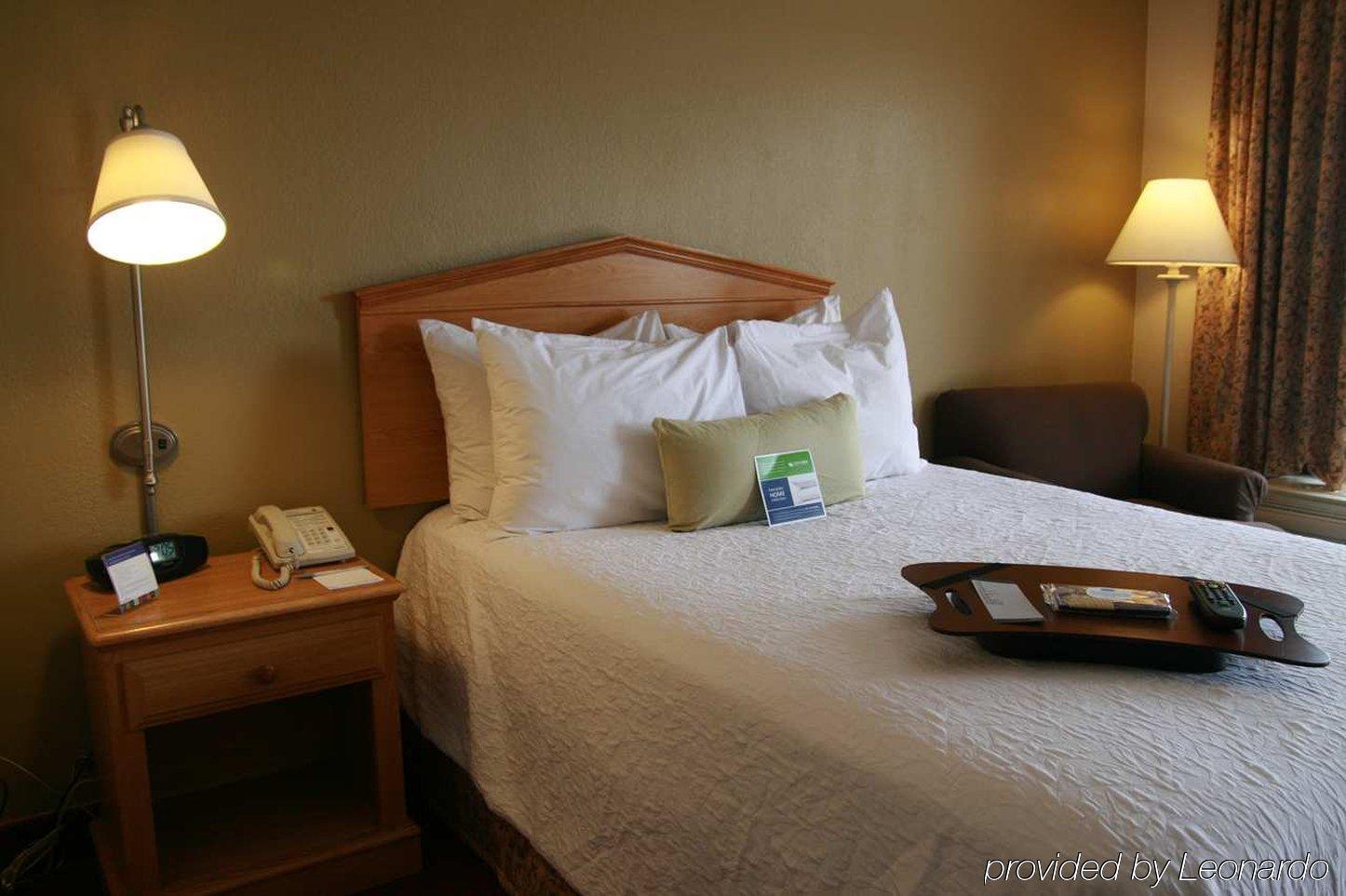 Baymont By Wyndham Columbus Ga Otel Oda fotoğraf